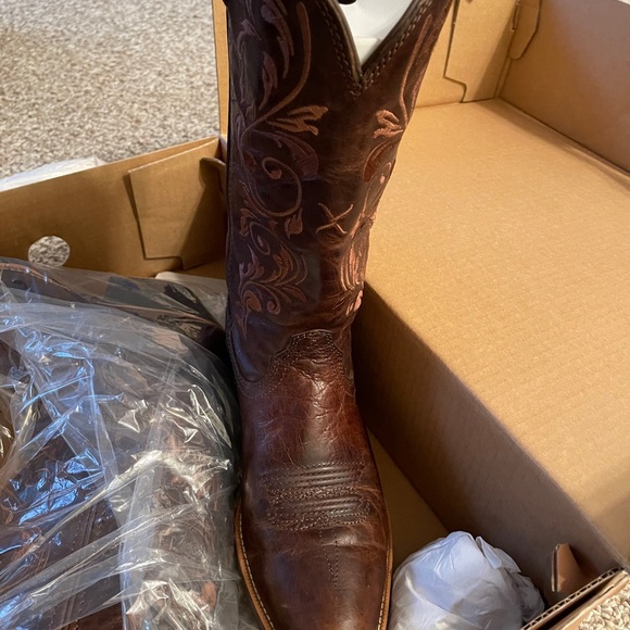 Cowgirl boots - Picture 3 of 6